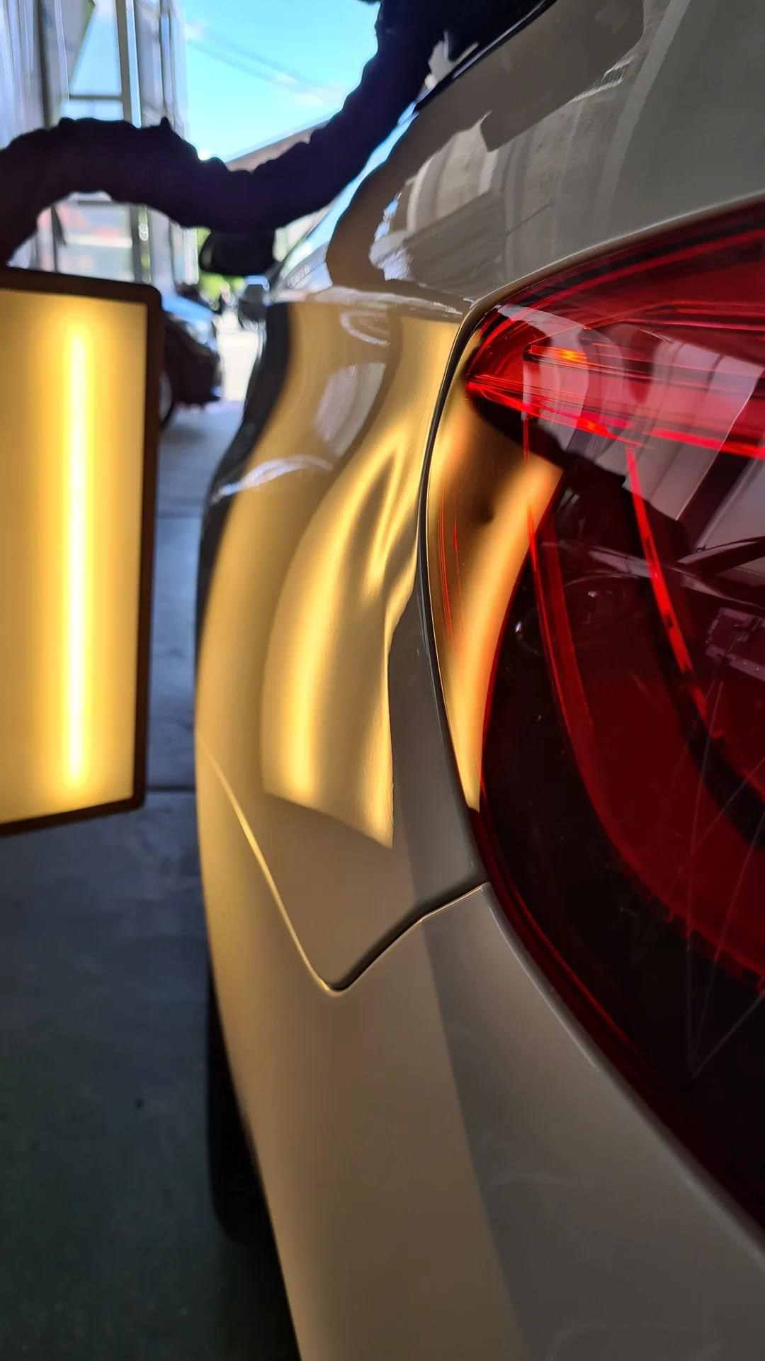 BMW F10 Seitenwand nach PDR-Reparatur