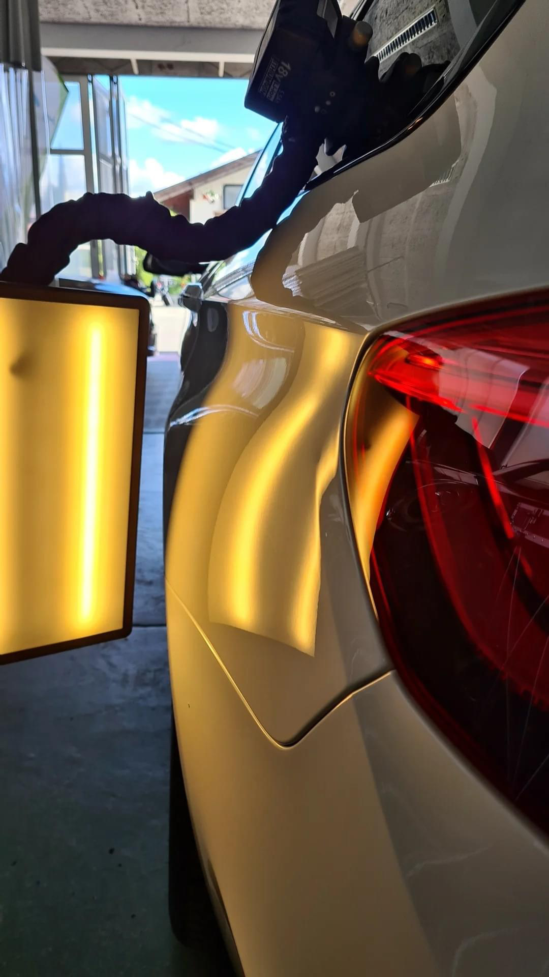 BMW F10 Seitenwand Unfallschaden vorher